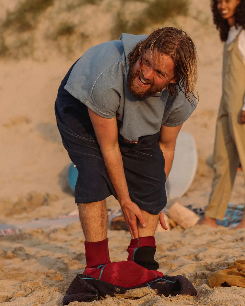 Floris van Bommel Coprispalla in Tessuto Riciclato Baja - Poncho Sostenibile con Stile Avventuroso
