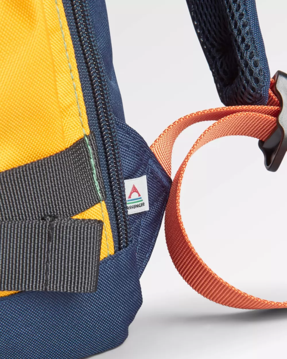 Zaino Eco Boondocker 26 Litri per Donna - Borsa da Viaggio Rigenerata