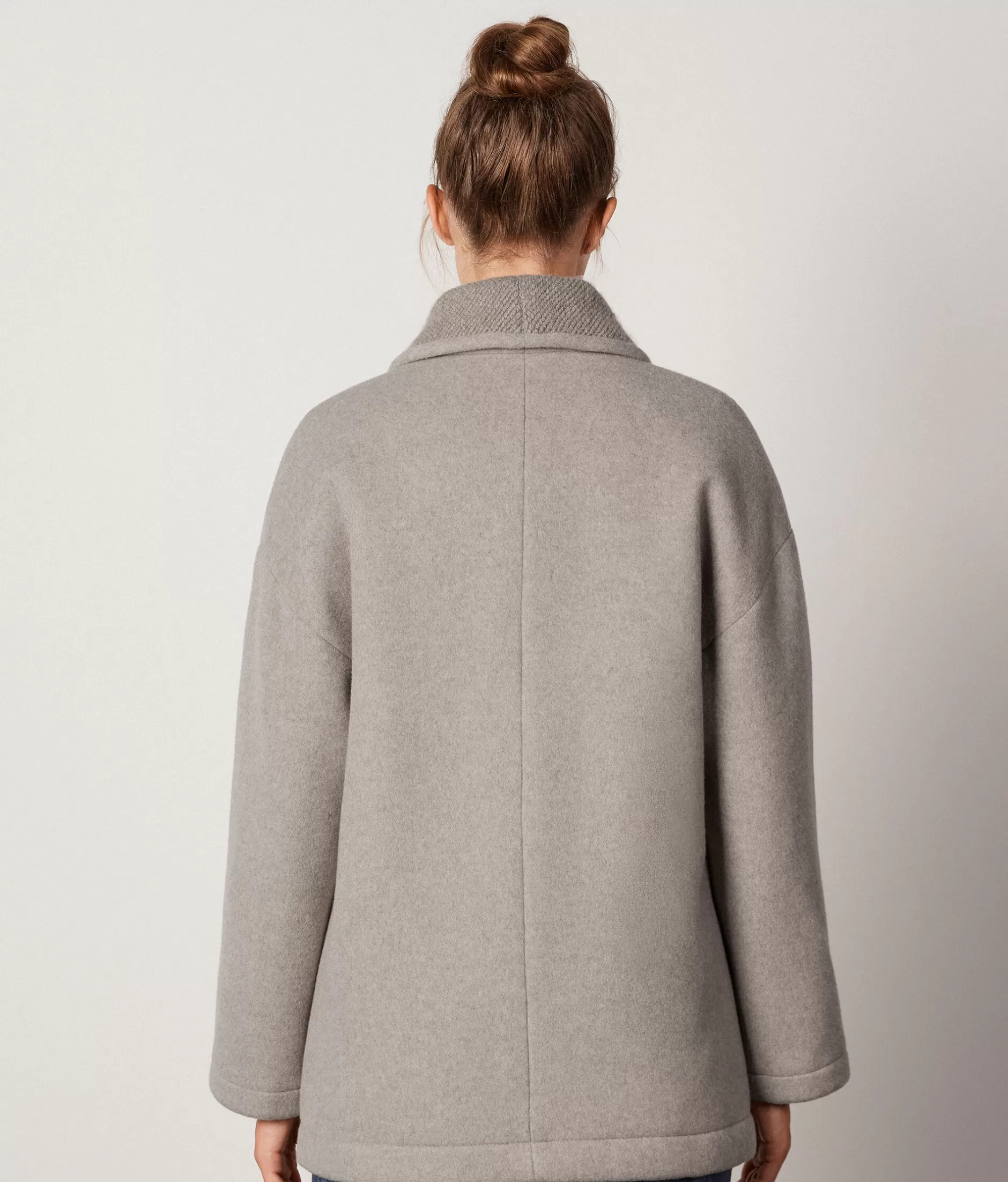 Falconeri Cappotto in Cashmere Lussuoso - Morbido e Leggero per l'Inverno, Color Sabbia Naturale