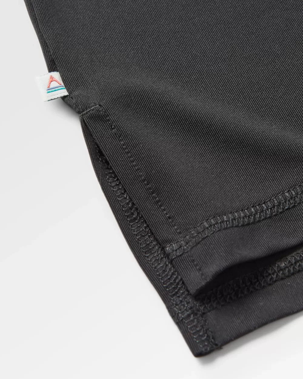 Maglietta Uomo Classica in Cotone Riciclato - Eco-Friendly, Confortevole e Unicolore per Attività Sportive