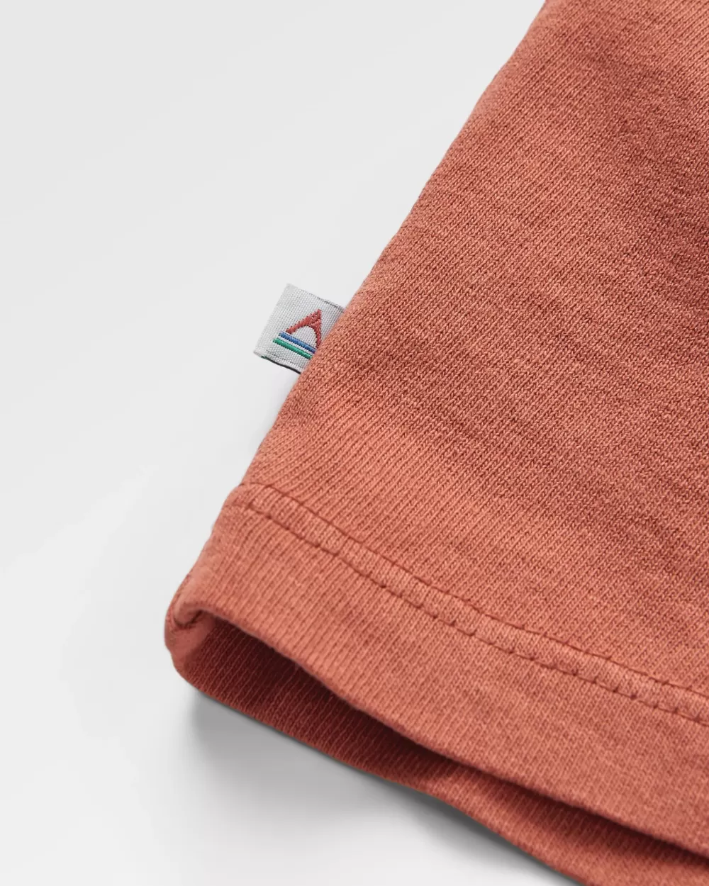 Maglietta Uomo in Cotone Rigenerato con Logo Vintage - Passenger Collection