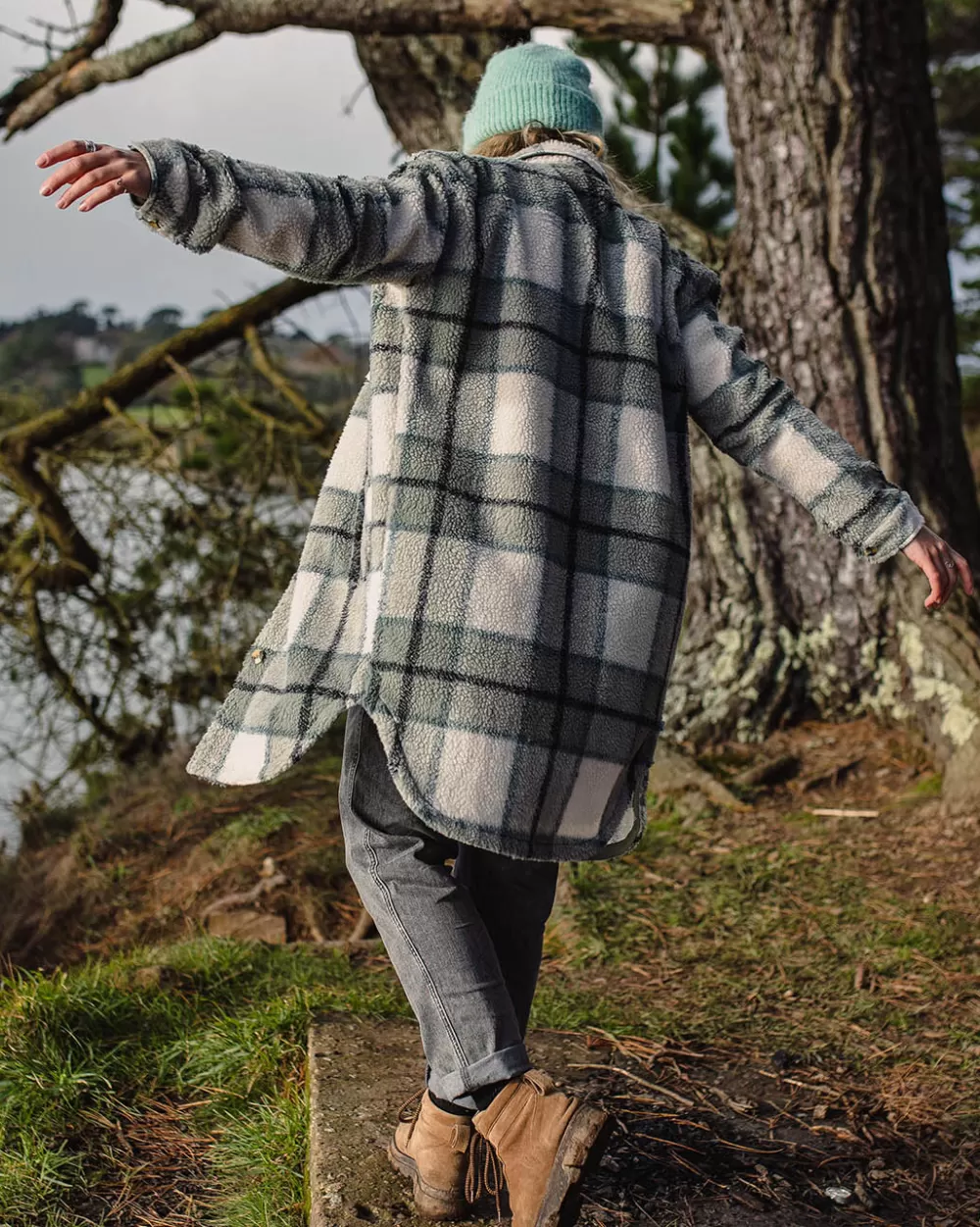 Maglione in Pile Sherpa Ecologico per Donna - Tessuto Spesso e Morbido con Effetto Nuvola, Ideale per il Freddo Intenso
