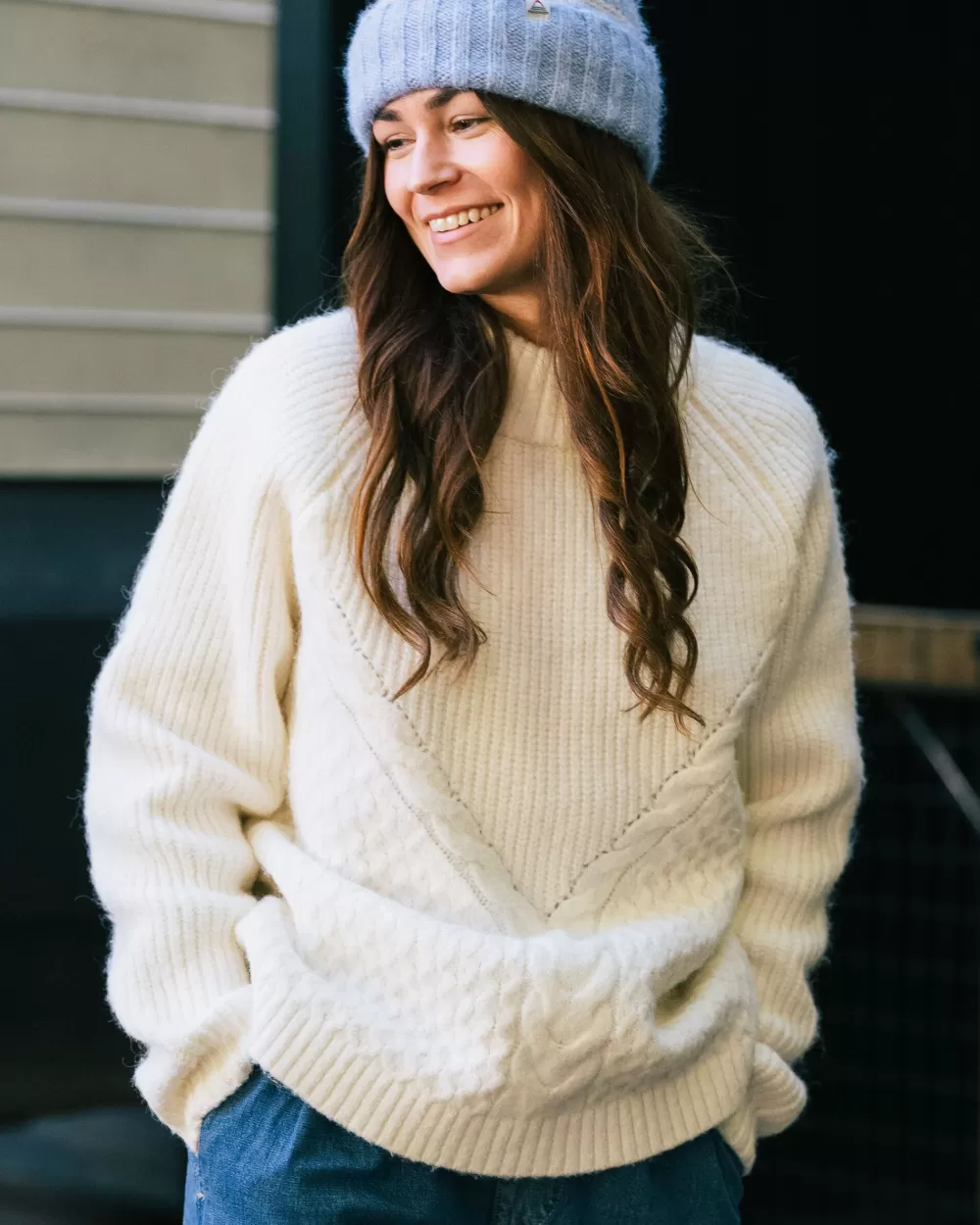 Maglione Morbido Donna con Fantasia a Trecce, Tessuto Ecologico – Ideale per Stile Casual e Caldo Invernale