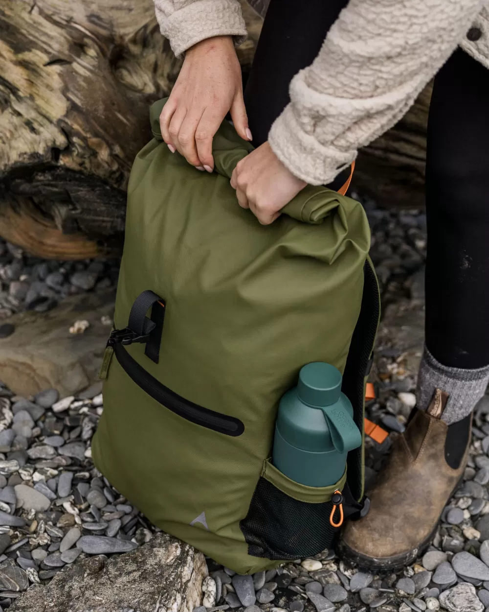 Floris van Bommel® Zaino Urbano Roll Top - Modello Unisex Impermeabile con Design Ergonomico, Capienza 25L per Viaggi e Escursioni, Tracolla Regolabile in Fibra Riciclata