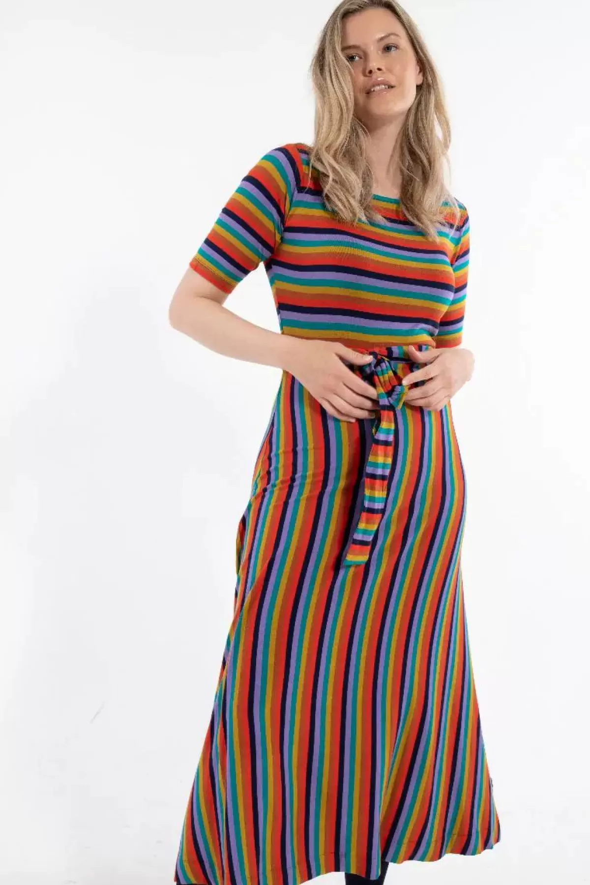 Abito Elegante in Viscosa con Riflessi Dorati - Collezione Warmglow di Dame Daneflora