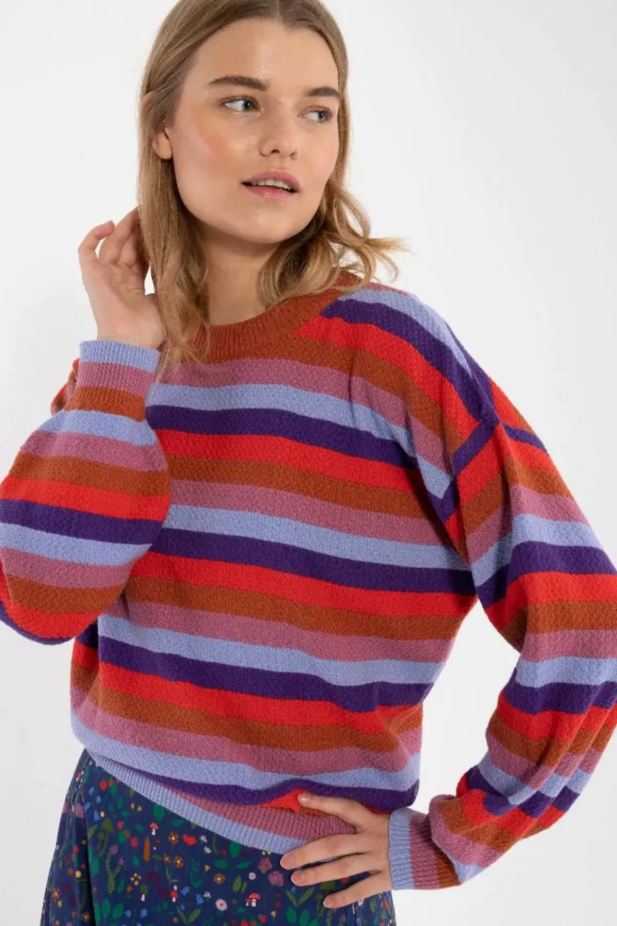 Dame Danefæ Maglione Elegante in Lavorazione a Maglia - Fantasia Multicolore con Tinta Unica, Confezione Danegold Perla