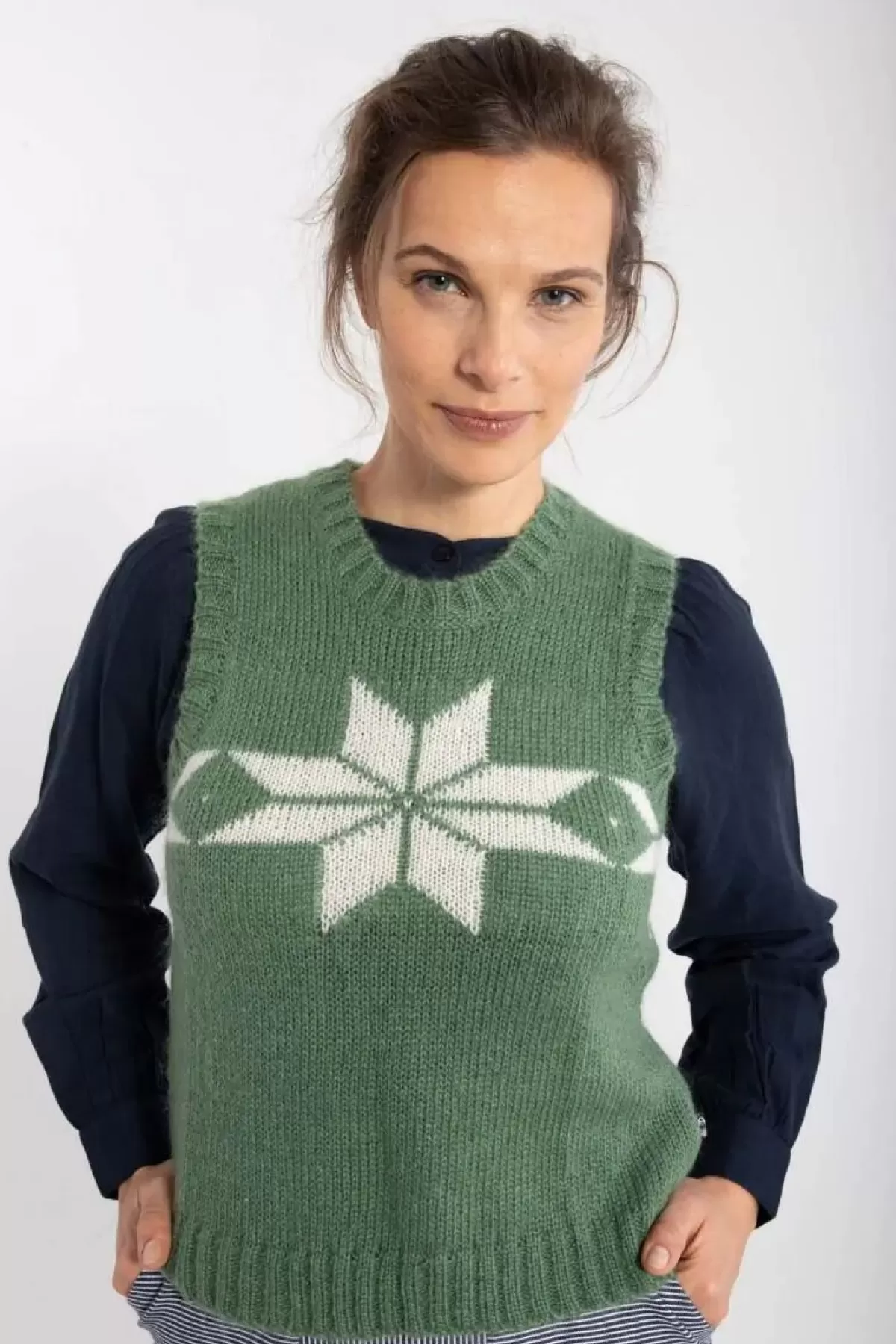 Danefæ Giubbotto Leggero in Tonalità Cachi Chiaro con Rifiniture Cremose - Modello Flakes Vest per Stile Casual e Outdoor