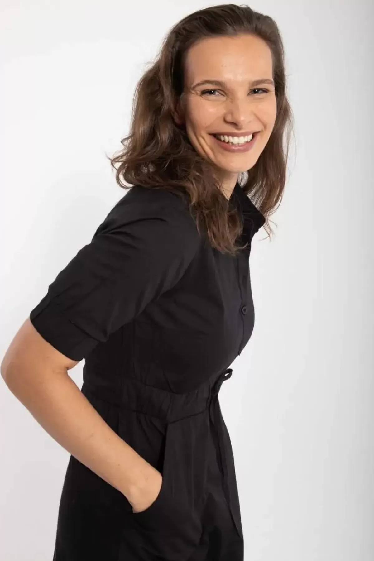 Abito Donna Elegante in Popeline di Cotone - Nero Assoluto | Dame Danefæ Dané-Susanne Abito Casual con Scollo a V