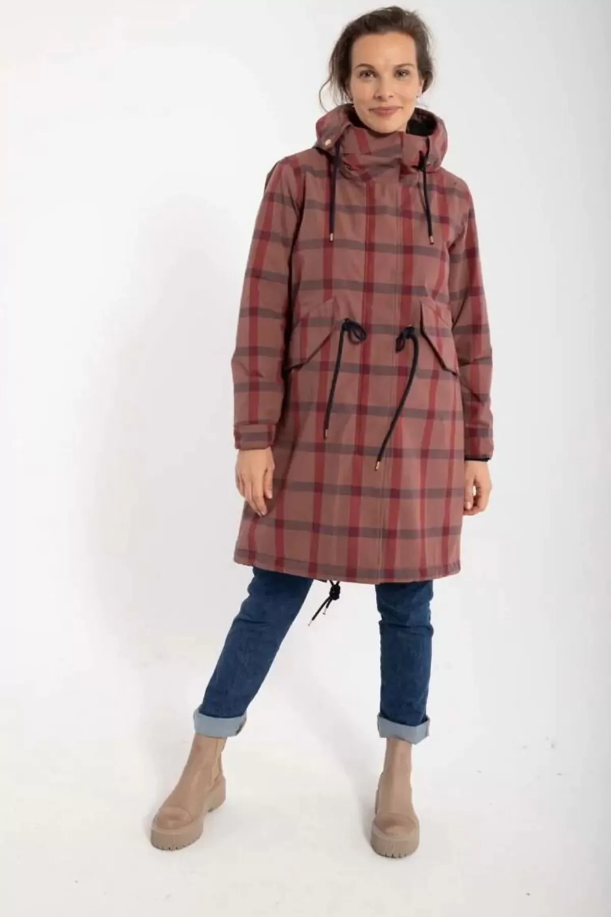 Elegante Parka Invernale Donna Danesvaneke - Fantasia Quadri con Sfumature Rosa Chiaro, Blu Notte e Borgogna