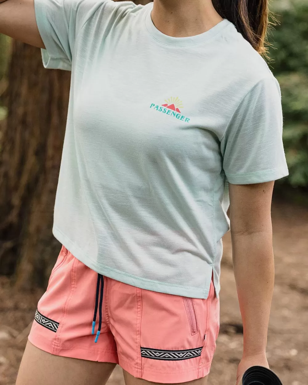 Maglietta Donna City Commute - Tessuto Respirante con Fibre Rigenerate - Design Ecosostenibile per Sport e Tempo Libero