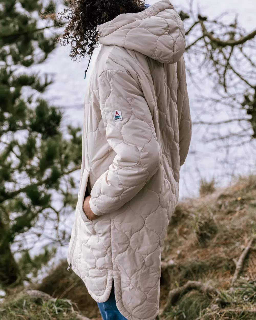 Parka Invernale Donna Flora 2.0 - Giacca Lunga Ecologica con Isolamento Termico e Design Avvolgente