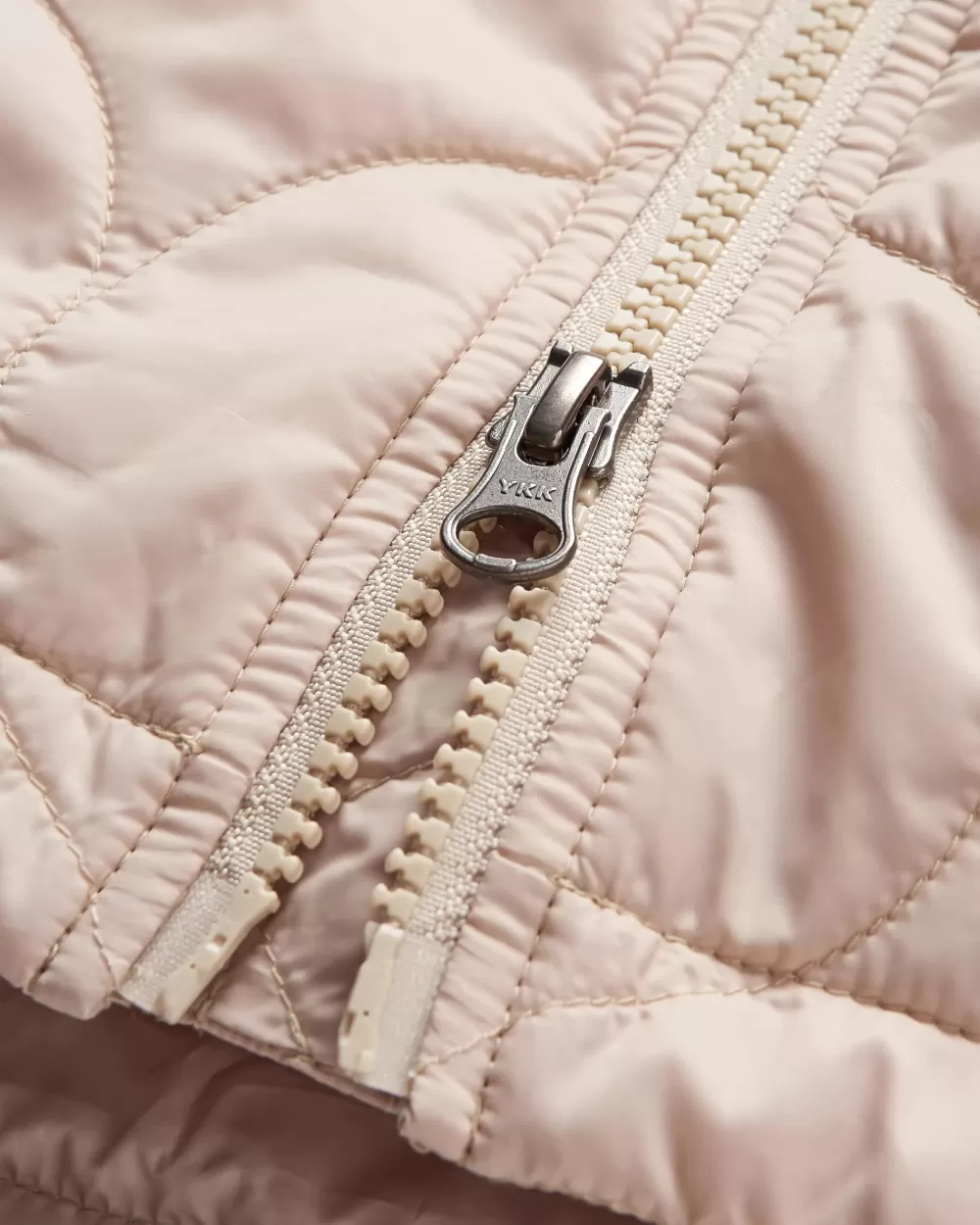 Parka Invernale Donna Flora 2.0 - Giacca Lunga Ecologica con Isolamento Termico e Design Avvolgente