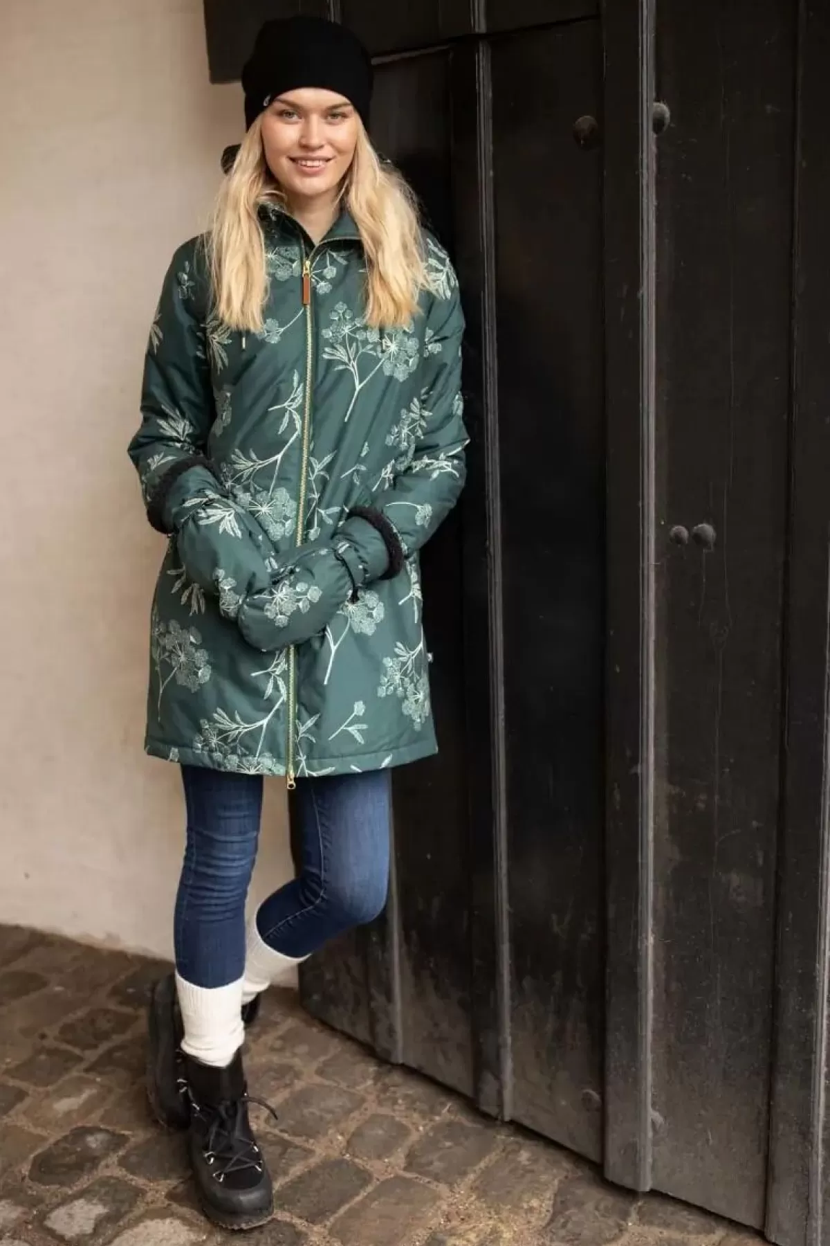 Dame Danefæ Gurli - Giacca Invernale Elegante con Cappuccio, Nero Verde e Beige Chiaro - Design Moderno per Freddo Intenso