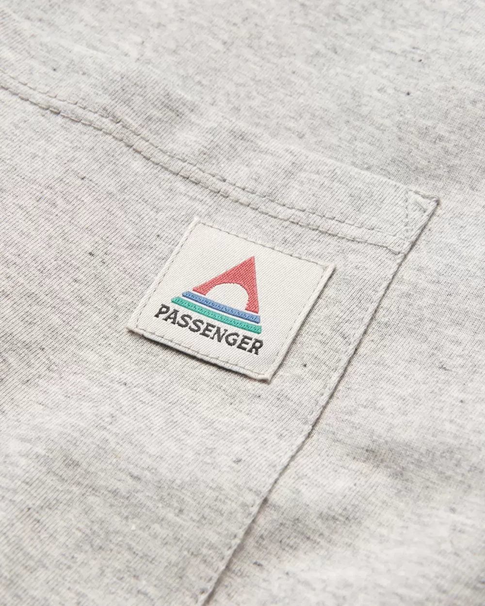 Maglia Vintage Manica Lunga Comoda – Passenger Tessuto Riciclato Sostenibile