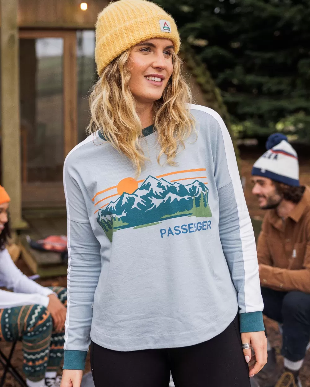 Maglietta in Cotone Biologico Lunga Manica per Donna - Confortevole T-Shirt Casual con Design Collo Tondo della Linea Hilltop by Passenger
