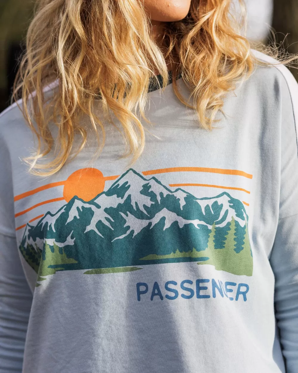 Maglietta in Cotone Biologico Lunga Manica per Donna - Confortevole T-Shirt Casual con Design Collo Tondo della Linea Hilltop by Passenger