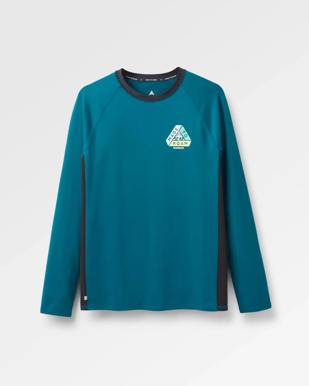 Passenger Maglietta Sportiva Eco-Lake - T-Shirt Attiva Riciclata con Design Naturale