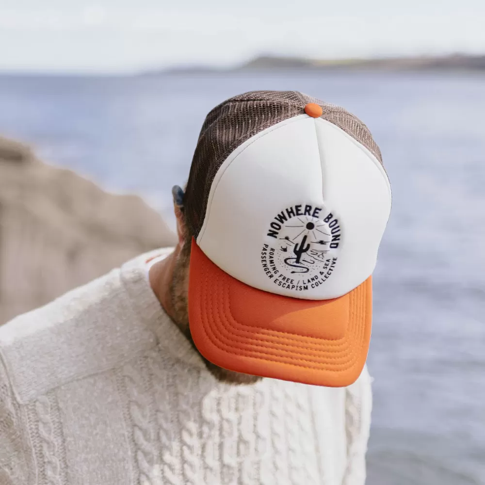 Cappello Trucker Regolabile con Bottone Posteriore - Avventura Terra e Mare per Donna, Stile Urbano Casual