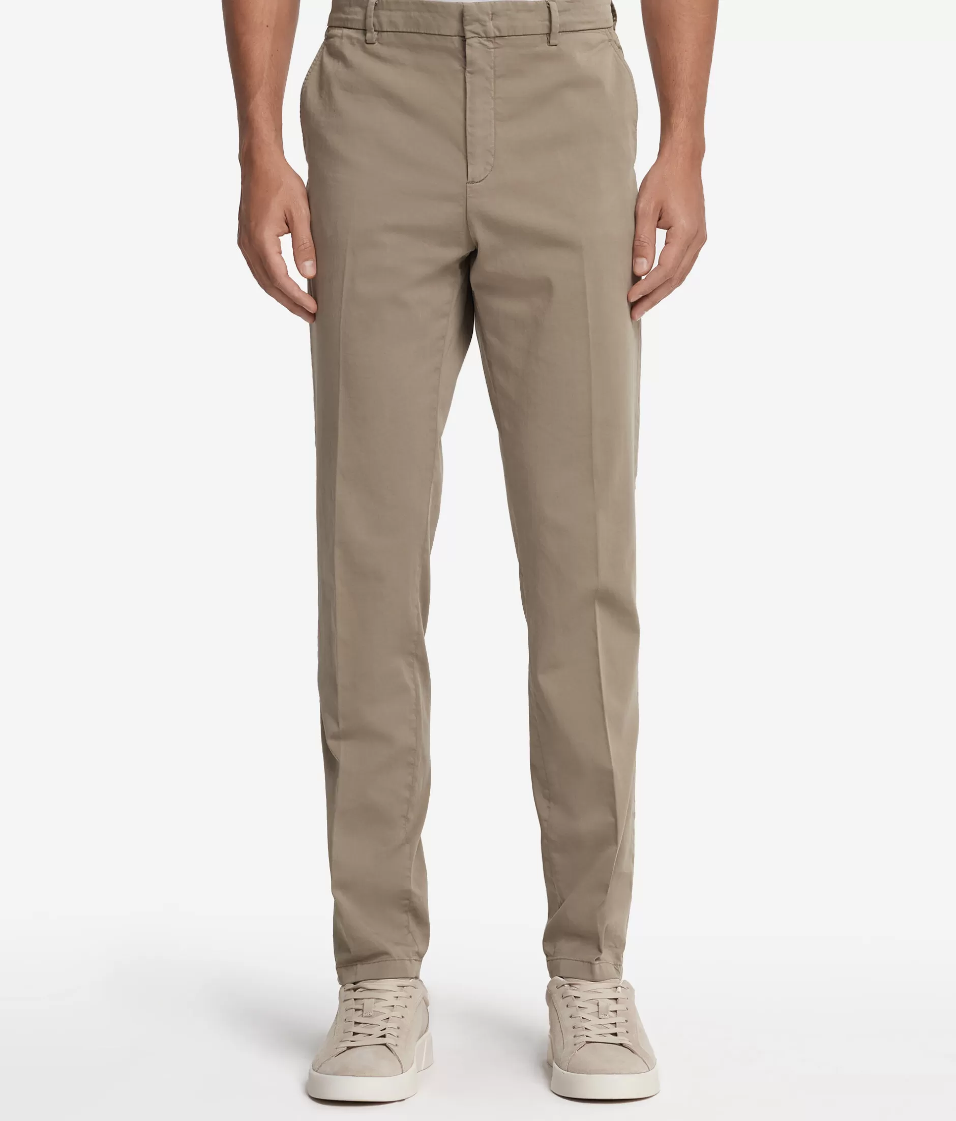 Pantalone Chino Leggero Falconeri Autunno 2023 - Mod. 8181 Naturale in Tonalità Terra, Comodi per Ufficio e Tempo Libero con Taglio Slim e Tessuto Traspirante, Ideali per Look Casual Elegante.