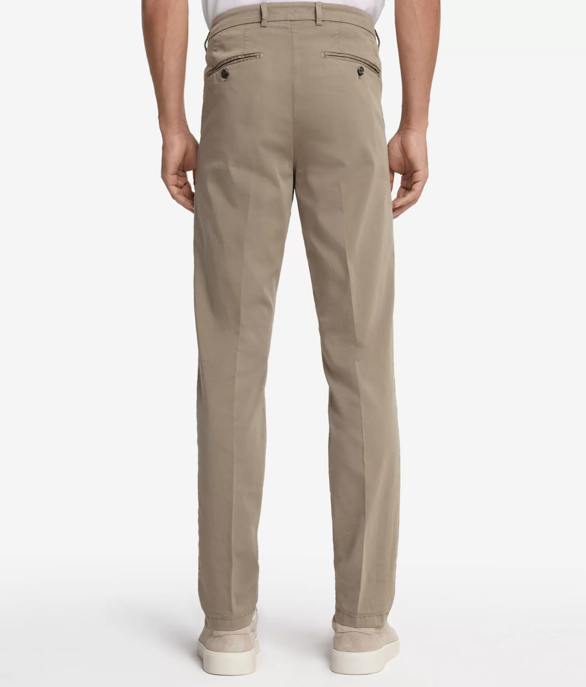 Pantalone Chino Leggero Falconeri Autunno 2023 - Mod. 8181 Naturale in Tonalità Terra, Comodi per Ufficio e Tempo Libero con Taglio Slim e Tessuto Traspirante, Ideali per Look Casual Elegante.
