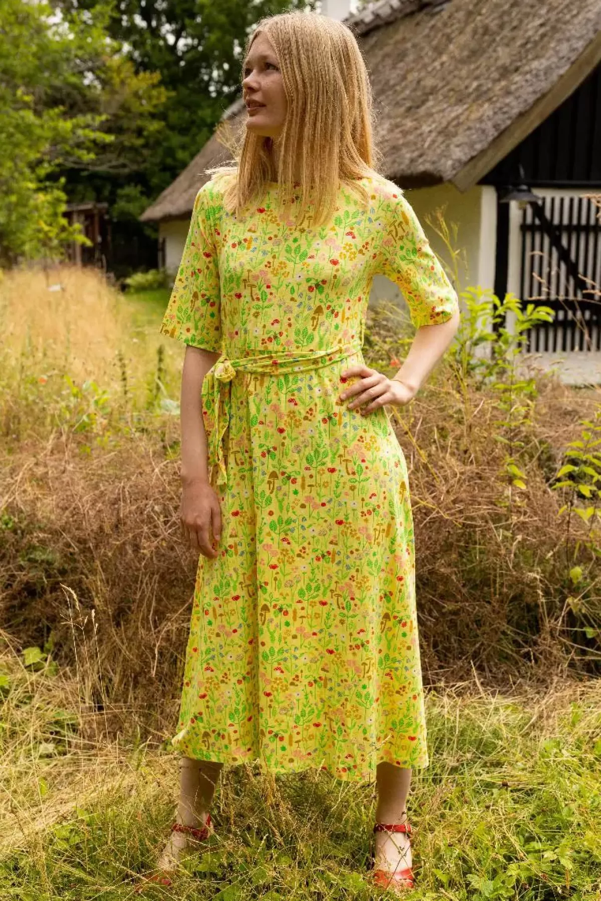 Vestito in Tessuto Jersey Ruvido Daneflora - Modello Floreale in Giallo Crema by Dame Danefæ Biologico