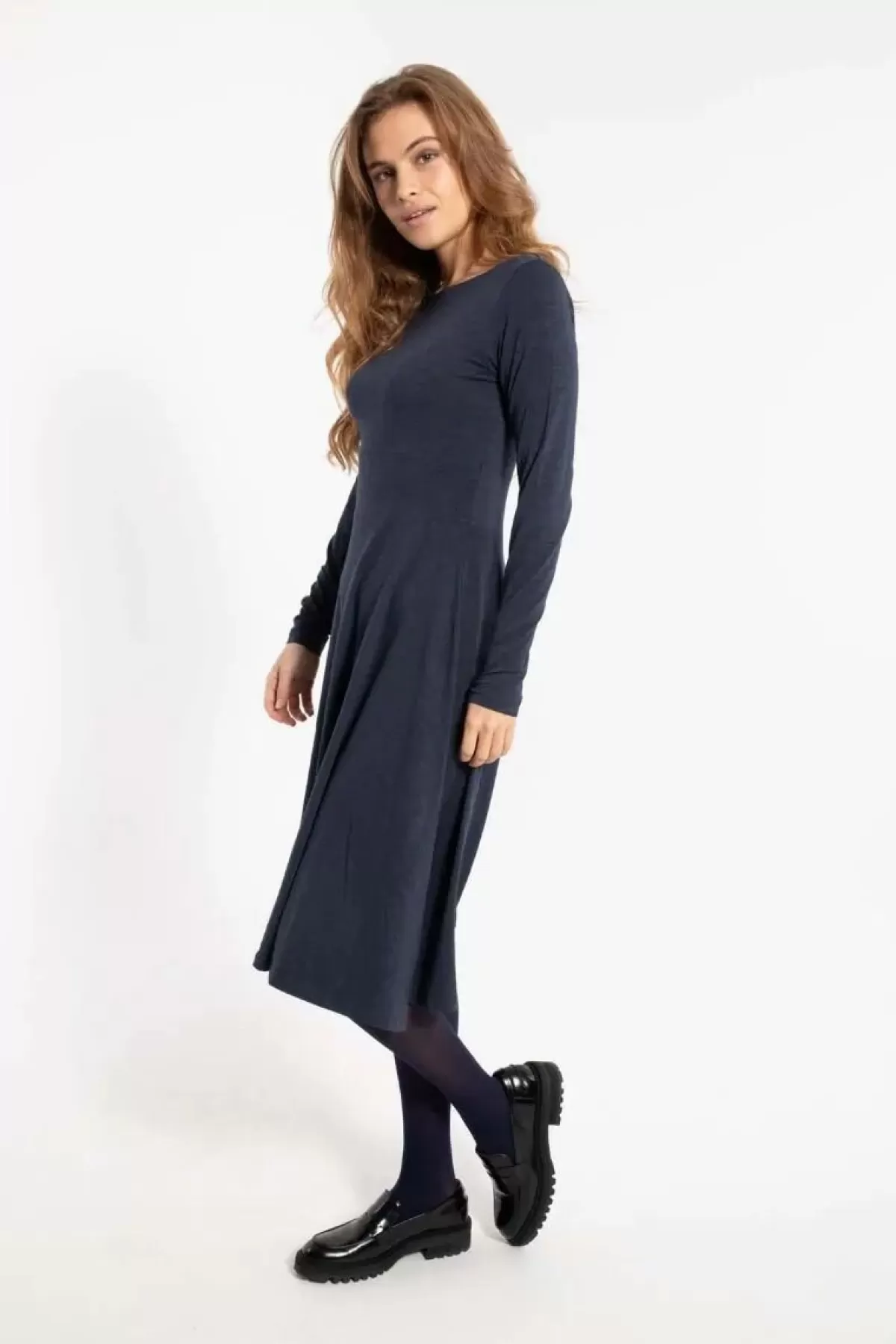 Abito Elegante in Viscosa Biologica Danesigrid - Blu Notte Confezionato a Mano 

（：，