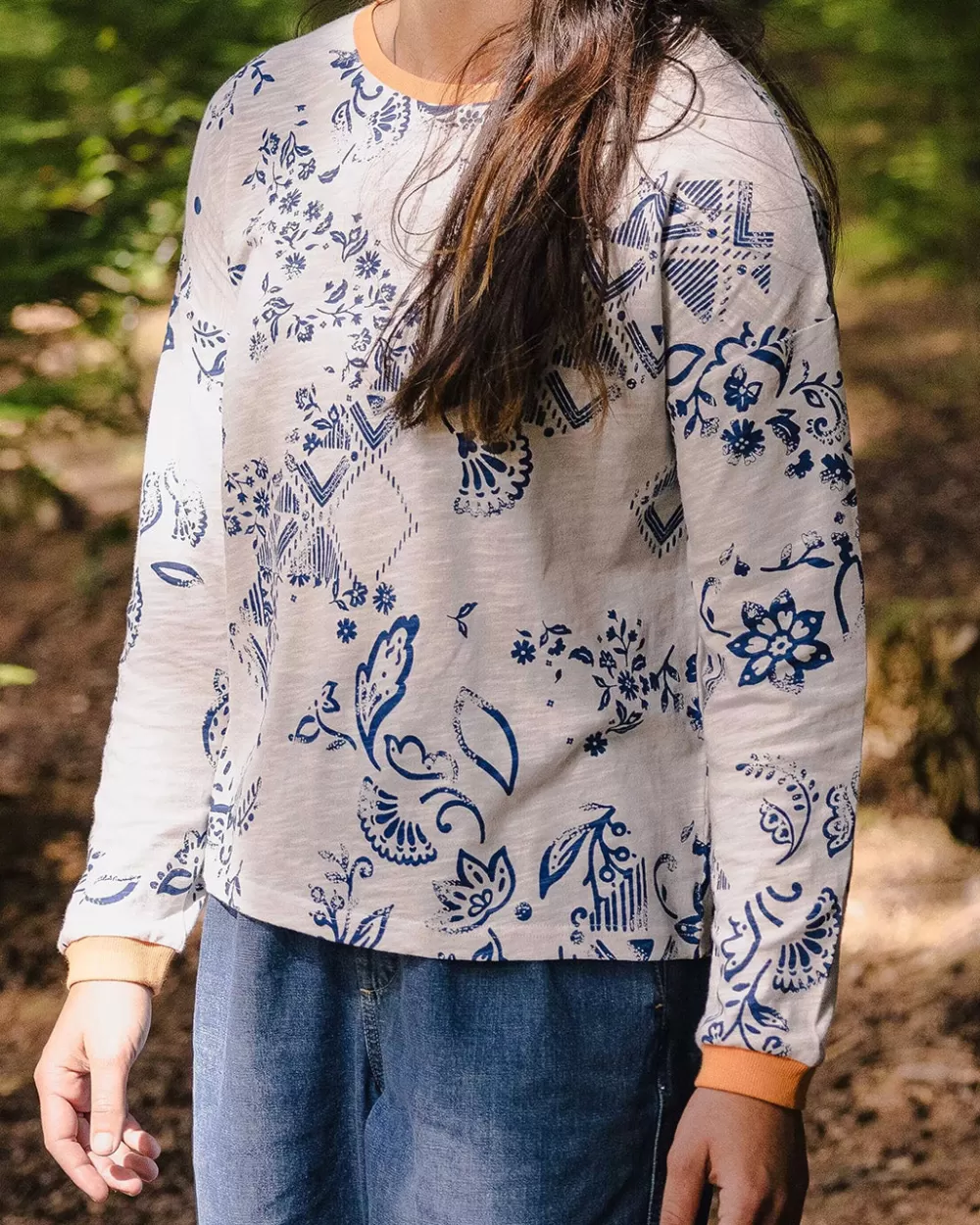 Maglietta Donna Manica Lunga in Cotone Rigenerato con Design Patchwork
