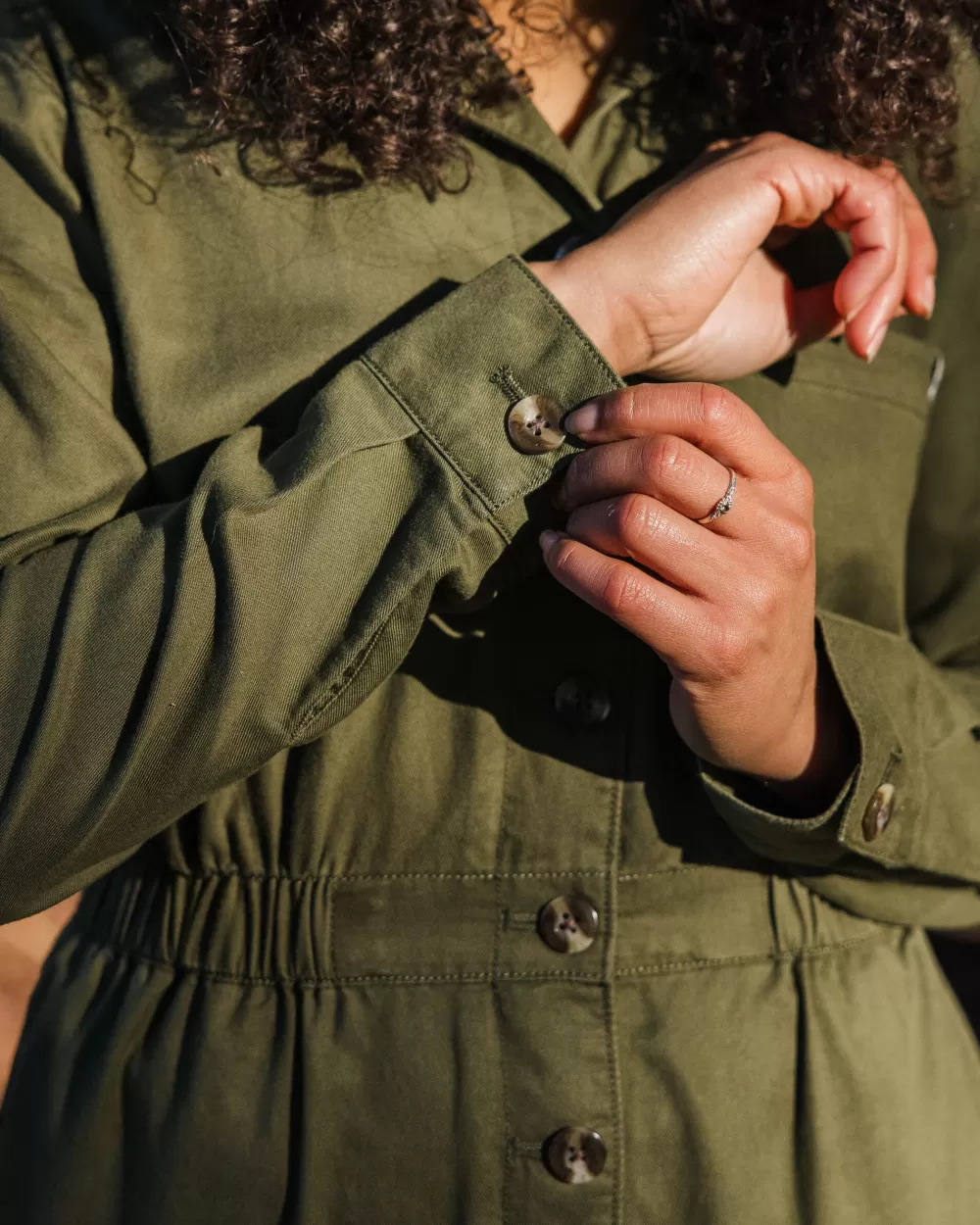 Tuta Unisex in Cotone Organico – Ideale per Viaggi e Stile Casual, Conforto Naturale e Sostenibilità