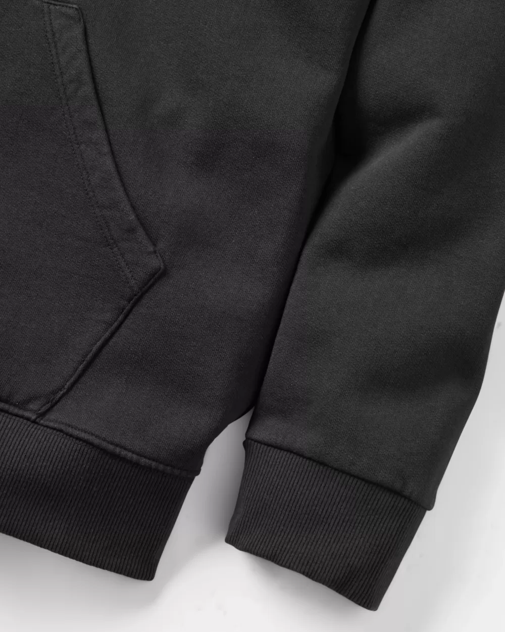 Cappuccio Sportivo in Tessuto Riciclato - Ideale per Escursioni Libere e Look Urbano Donna