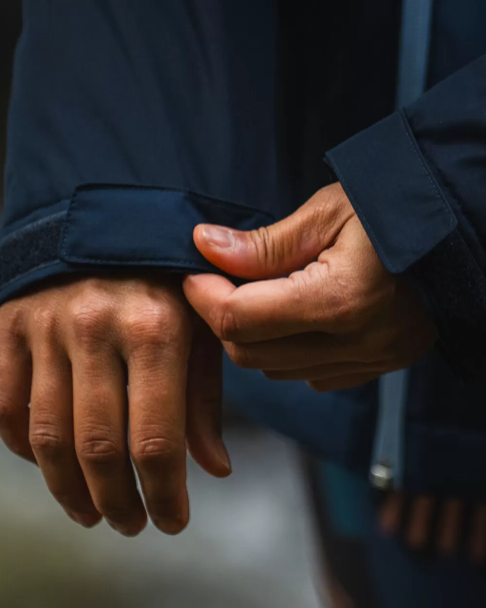Giacca Impermeabile Imbottita per Donne - Ideale per Escursioni su Terreni Impervi