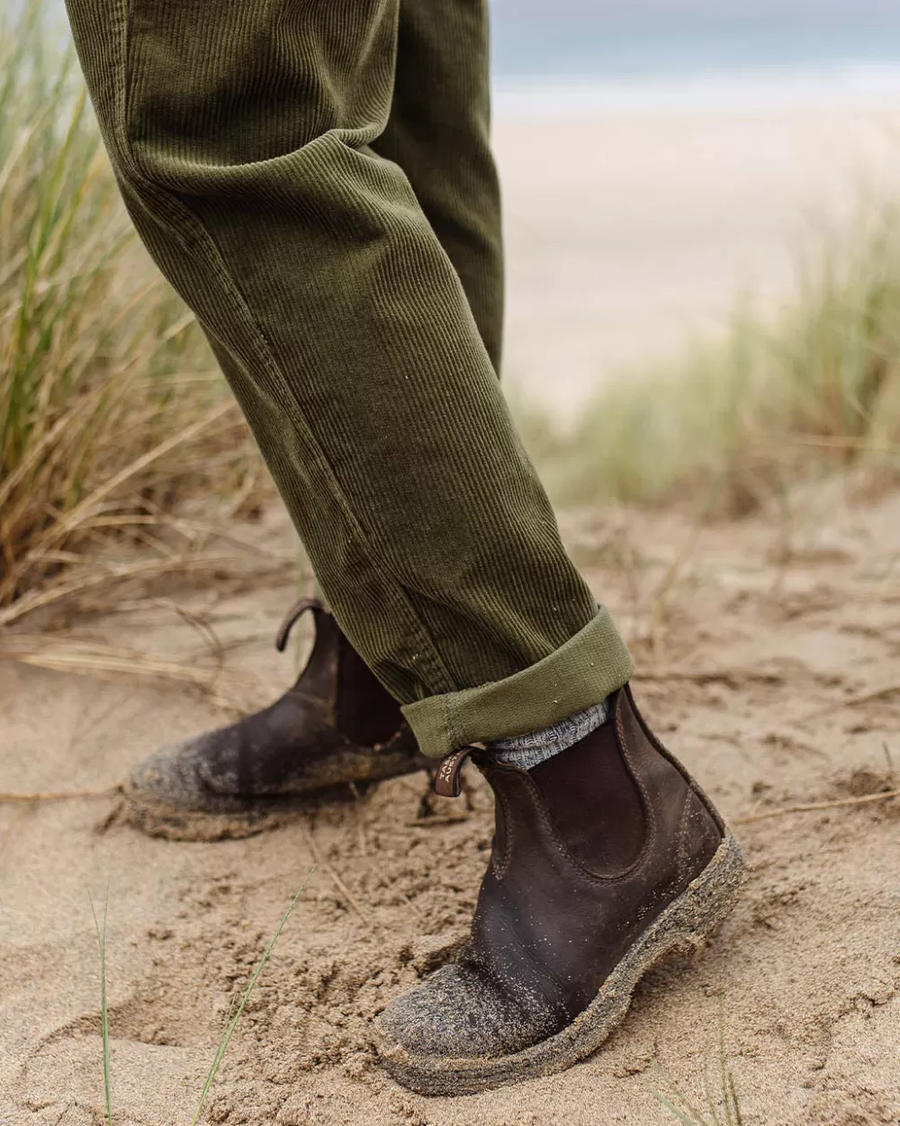 Donne Avventurose Salopette in Tweed con Cordoncino - Tessuto Resistenti e Comodi per Viaggiatrici, Taglio Moderno con Taschi Funzionali, Ideali per Escursioni ed Escapodi Eleganti.