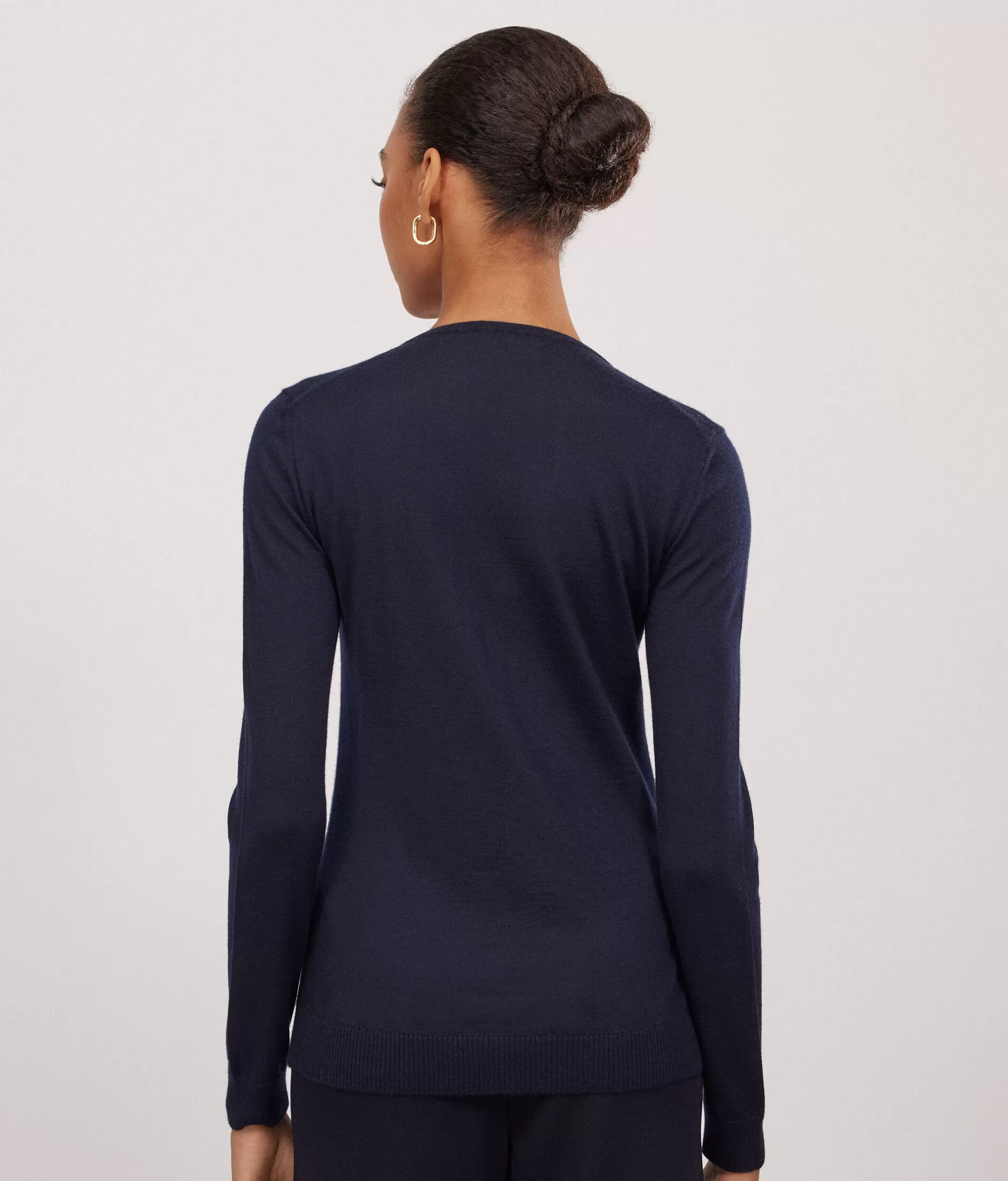 Falconeri Maglione Femminile in Puro Cashmere Extra Fine - Scollo a V Conforto Elegante Mod. 9400 Blu Notte