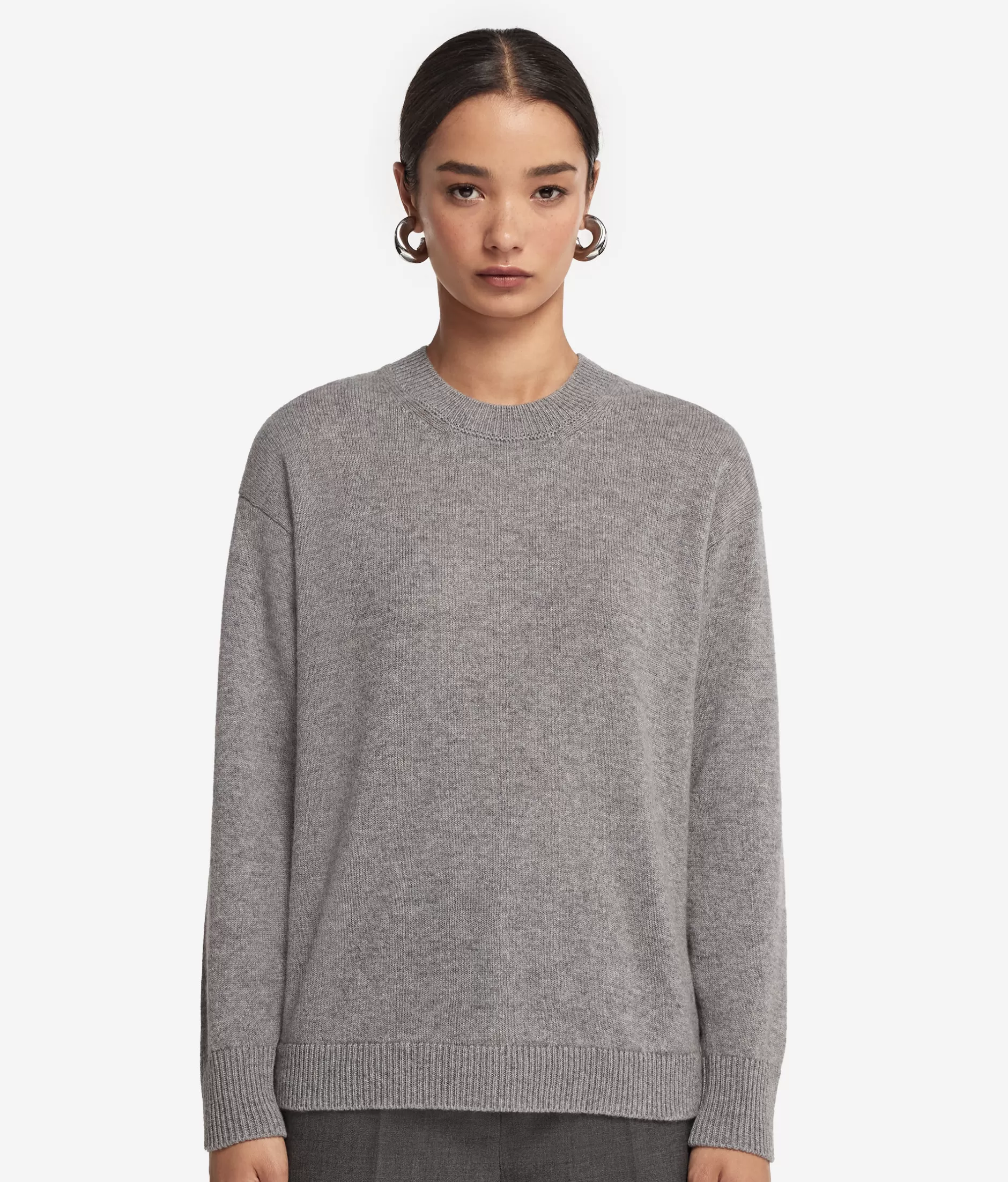 Falconeri Maglione Dolcevita in Lana Cashmere Super Morbida - Grigio Perla Mod. 9077 | Confezione Elegante e Confortevole | Offerta Imperdibile