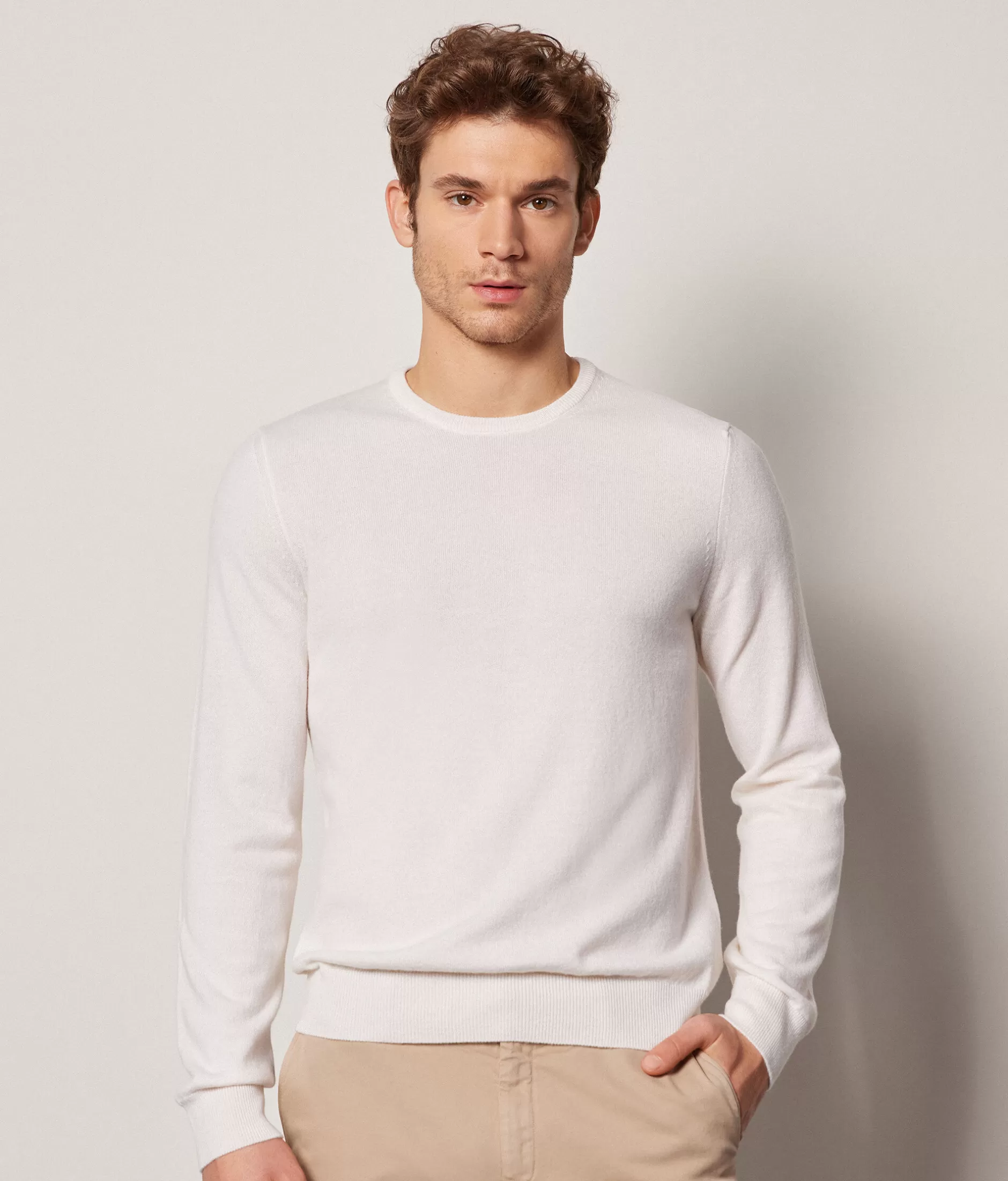 Falconeri Maglione Cashmere Ultra Morbido Confezione Elegante - Bianco Latteo, Comodità Senza Pari