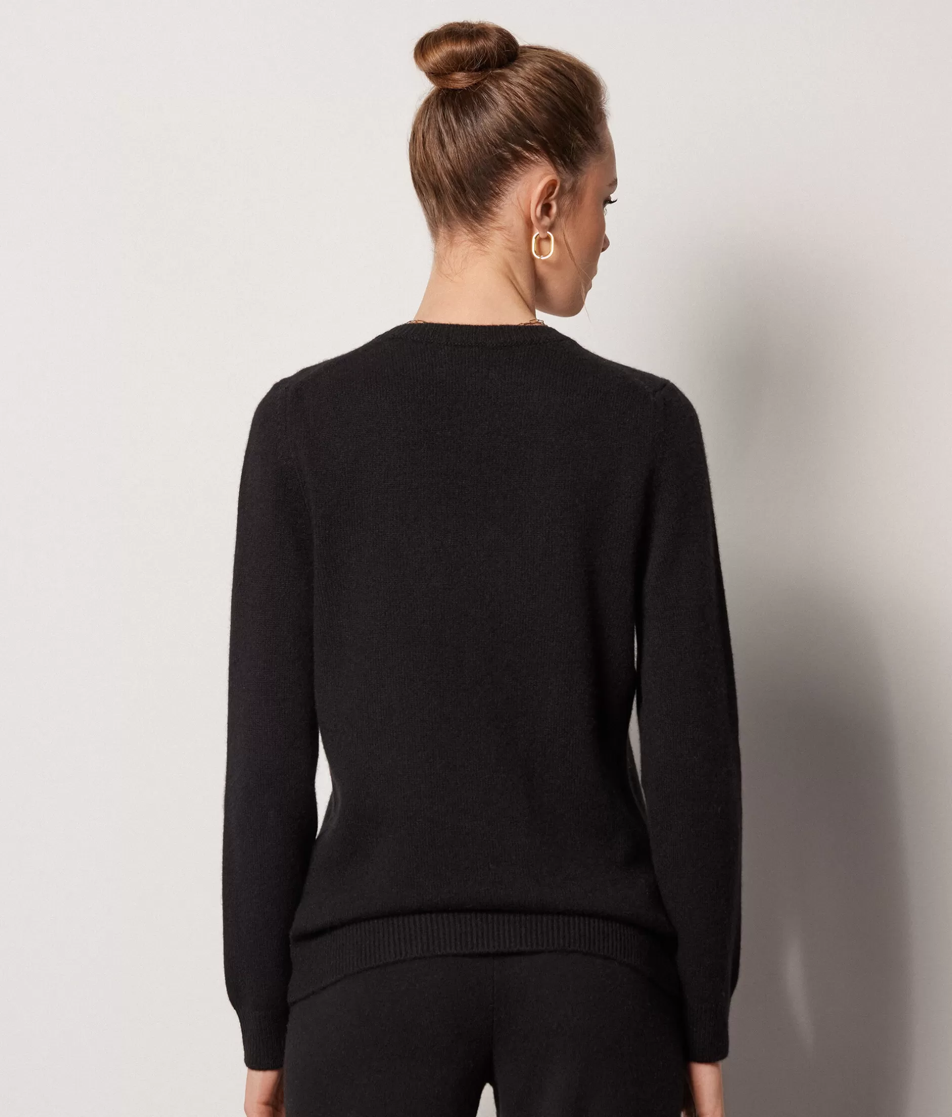 Falconeri Maglione Uomo in Cashmere Extra Morbido - Girocollo Classico Nero Puro Modello 9107