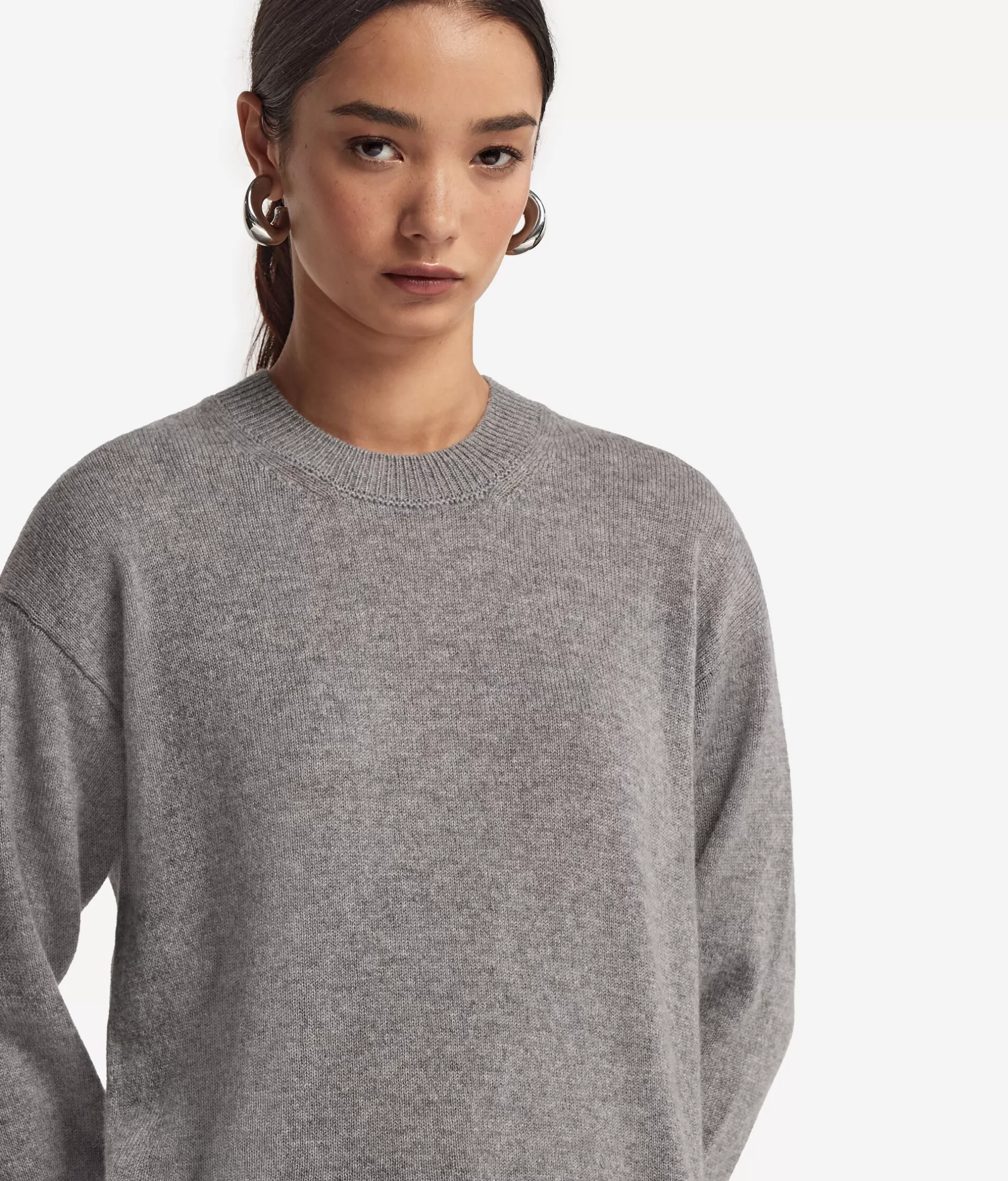 Falconeri Maglione Dolcevita in Lana Cashmere Super Morbida - Grigio Perla Mod. 9077 | Confezione Elegante e Confortevole | Offerta Imperdibile