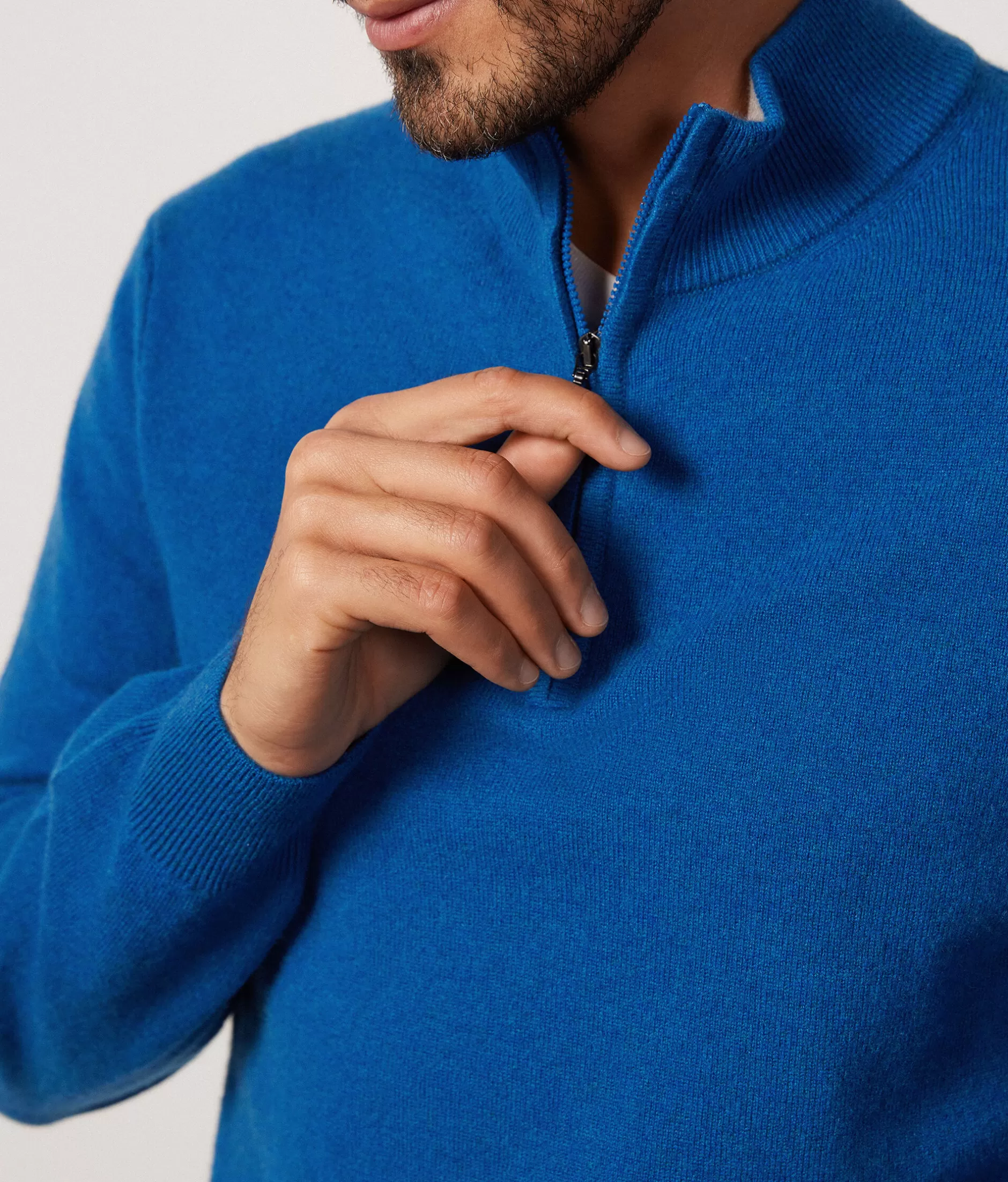 Maglione Elegante Falconeri in Cachemire Ultra Morbido - Collo Alto con Zip Parziale, Blu Genziana Mod. 8946