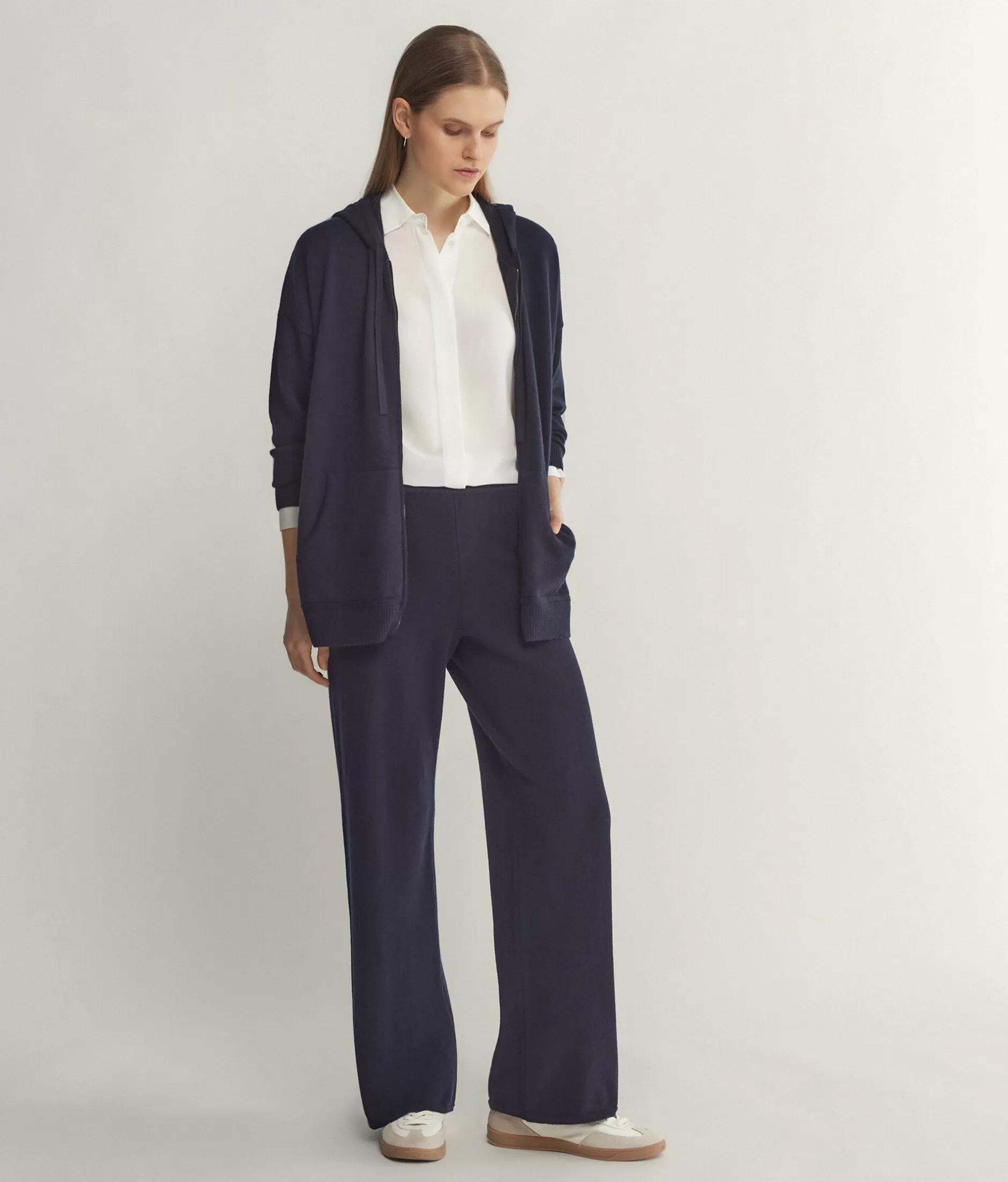 Falconeri Pantaloni Palazzo in Cashmere Ultra Morbido - Offerta Imperdibile, Blu Navy Elegante Modello 9400 Conforto Senza Paragoni