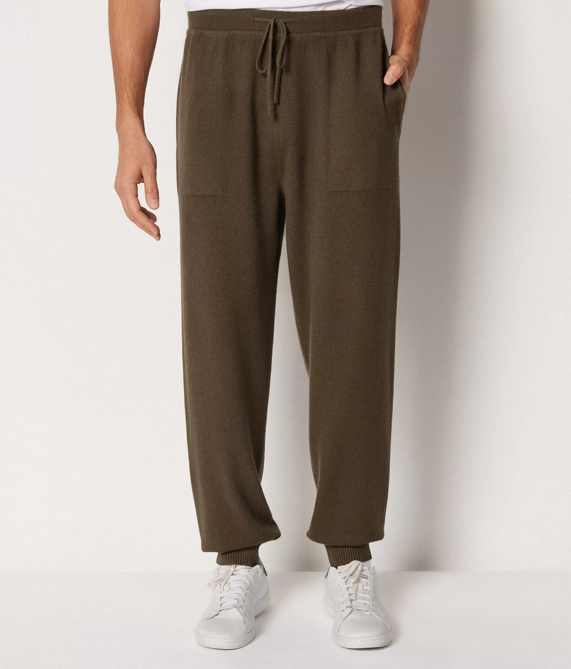 Falconeri Pantaloni Cashmere Lavaggio Garza Verde Oliva - Morbidezza Extra in Offerta Limitata