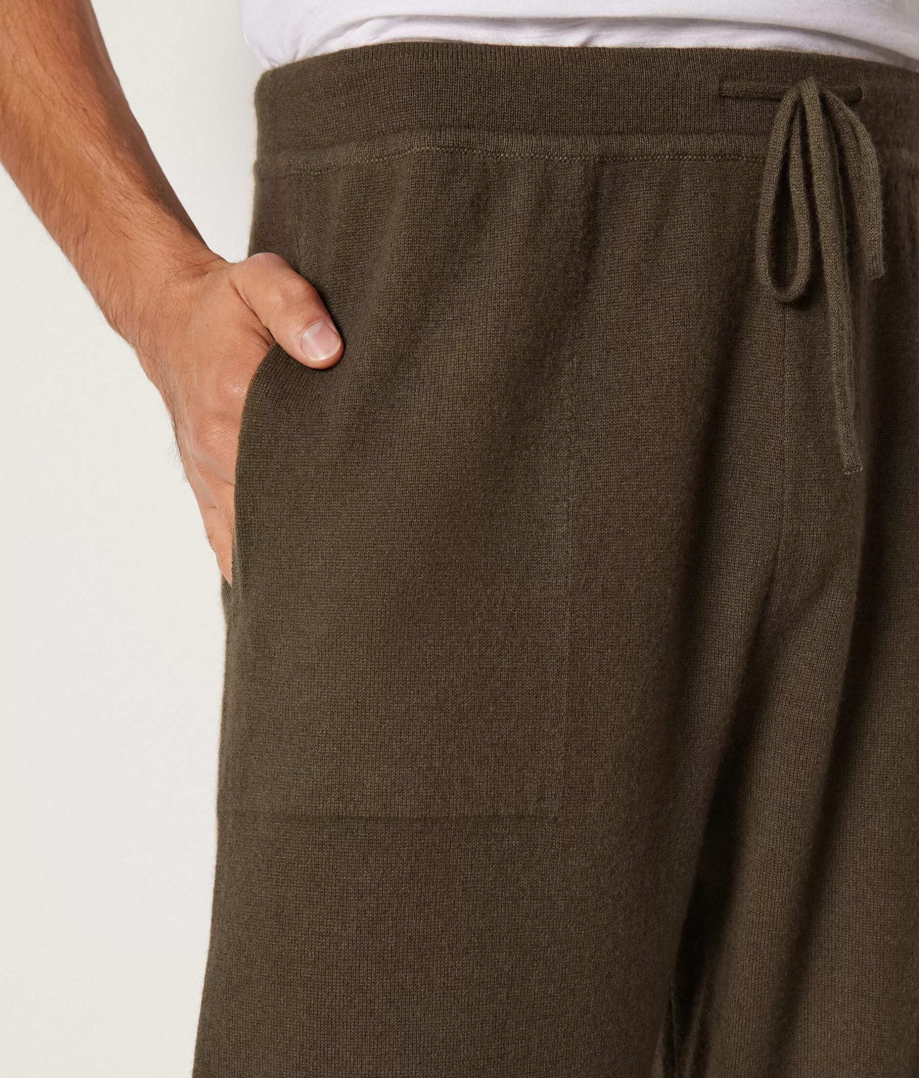 Falconeri Pantaloni Cashmere Lavaggio Garza Verde Oliva - Morbidezza Extra in Offerta Limitata