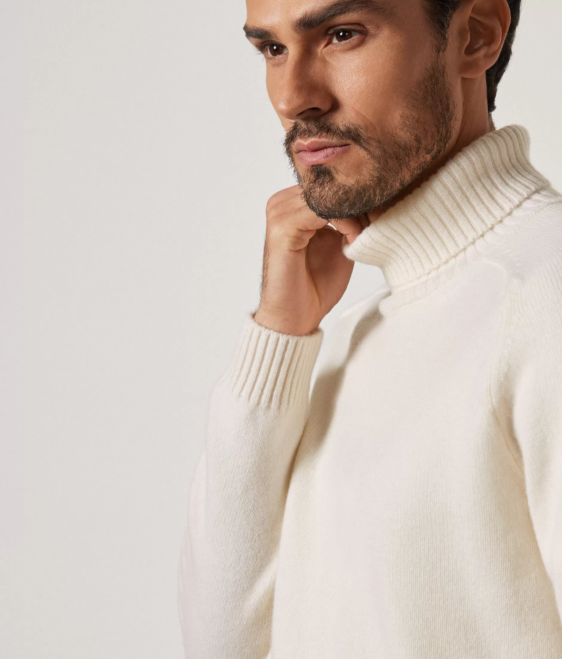 Falconeri Maglione Dolcevita Invernale - Cashmere Ipermorbido Bianco Latte, Collo Alto Confortevole, Tessuto Pregiato per Stagione Fredda