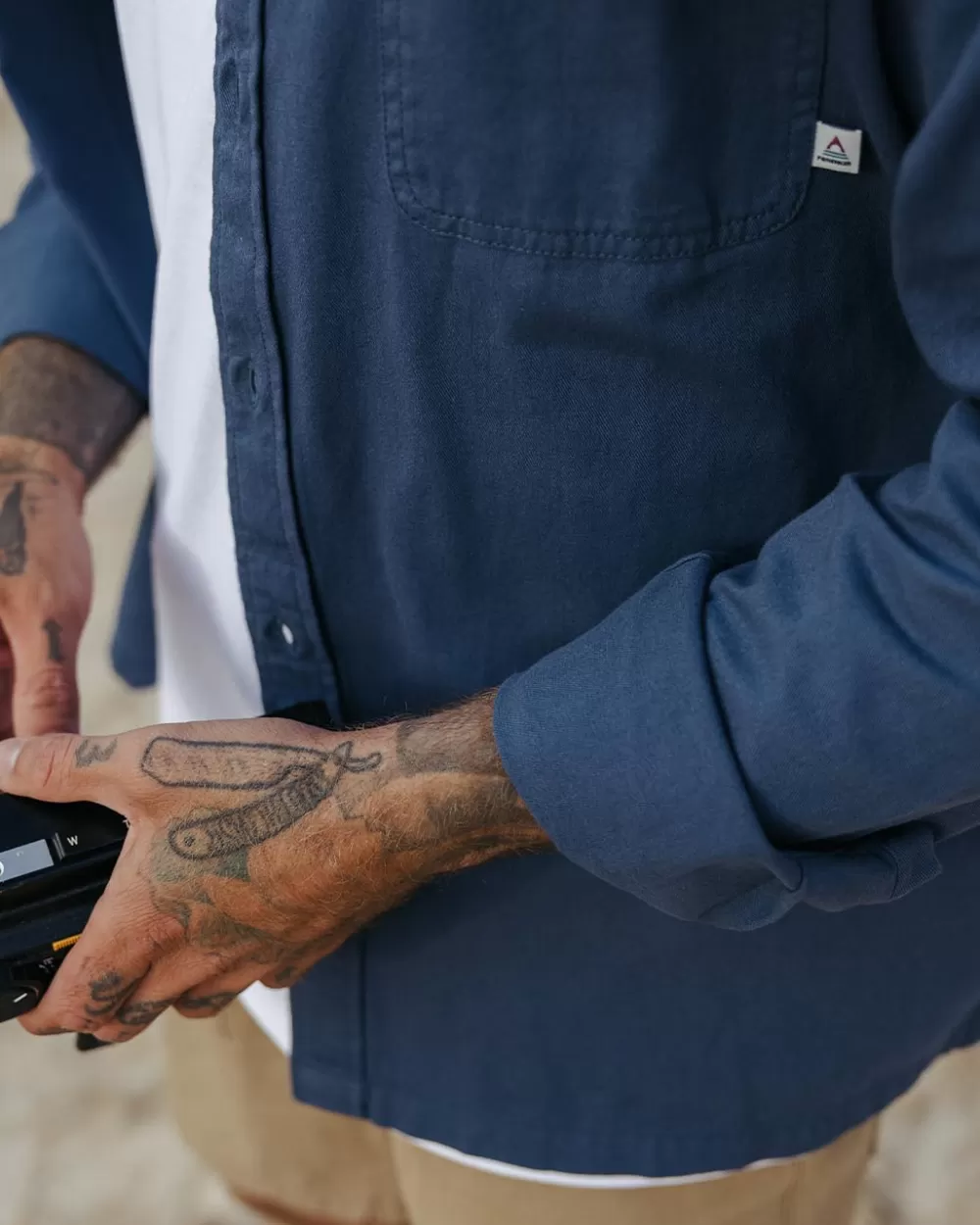 Vision Passenger Camicia Uomo in Cotone Biologico Sostenibile – Confortevole e Eco-Friendly