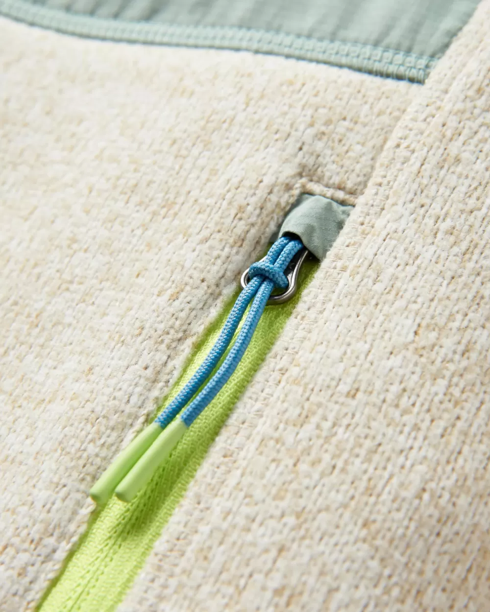 Giacca Termica Polartec® Riciclato - Abbigliamento Outdoor Donna per Avventure Ecosostenibili
